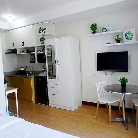 Mesaverte Deluxe Studio With Balcony Кагаян де Оро Екстериор снимка