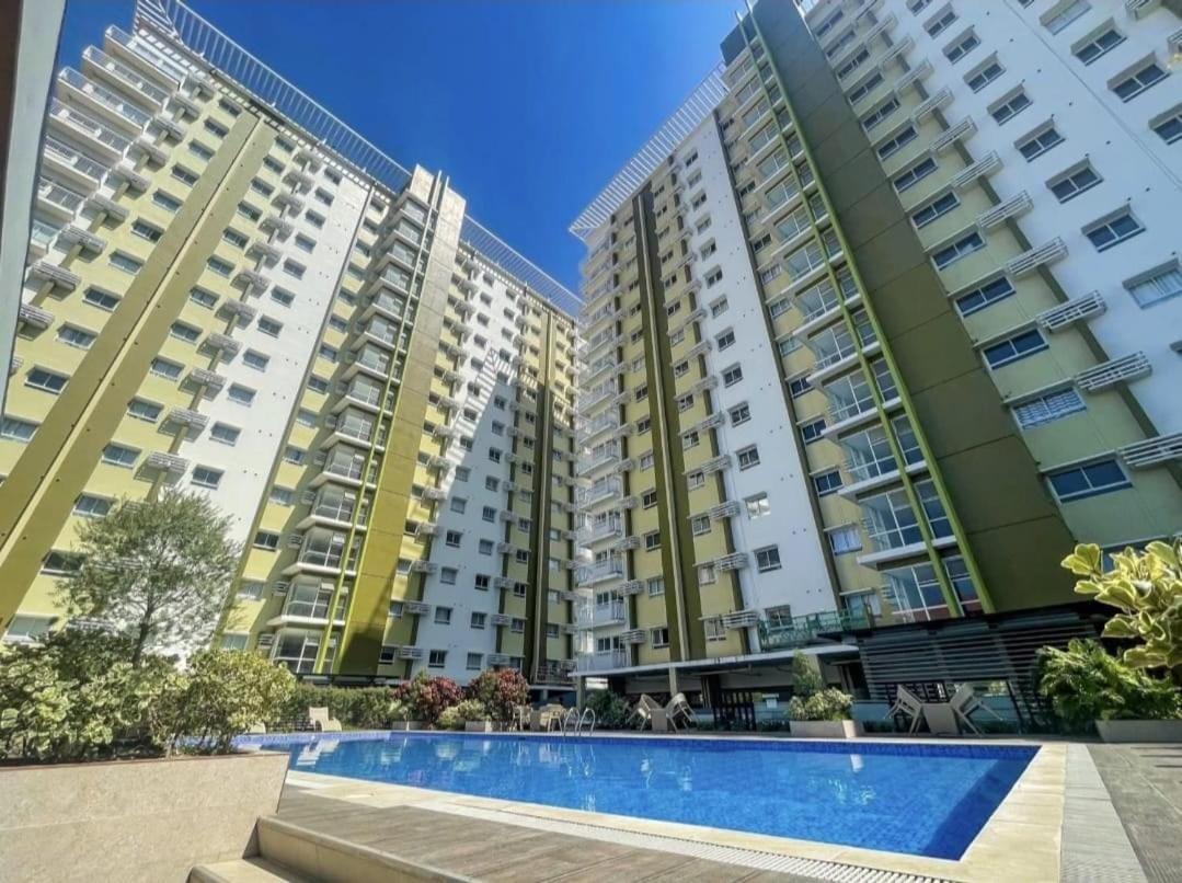 Mesaverte Deluxe Studio With Balcony Кагаян де Оро Екстериор снимка