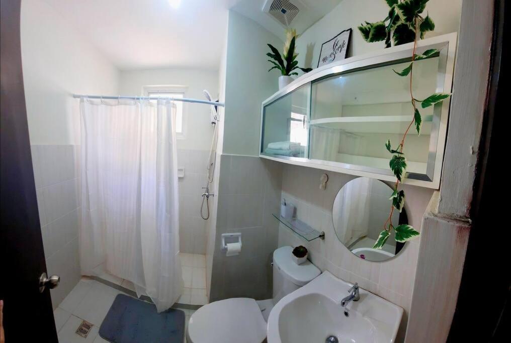 Mesaverte Deluxe Studio With Balcony Кагаян де Оро Екстериор снимка