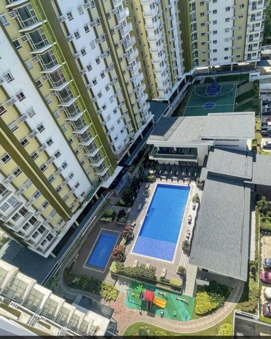 Mesaverte Deluxe Studio With Balcony Кагаян де Оро Екстериор снимка